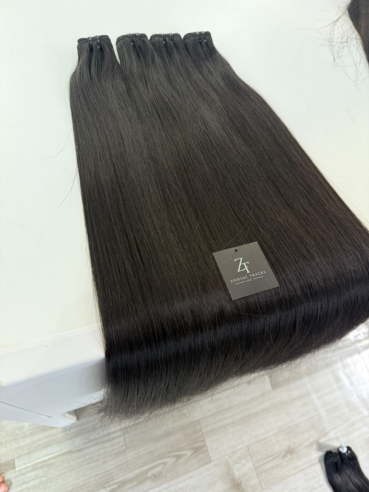Raw Russian Natural Straight 4 Bundle Deal | 100% Raw Human Hair Bundles | Zodiac Tracks
